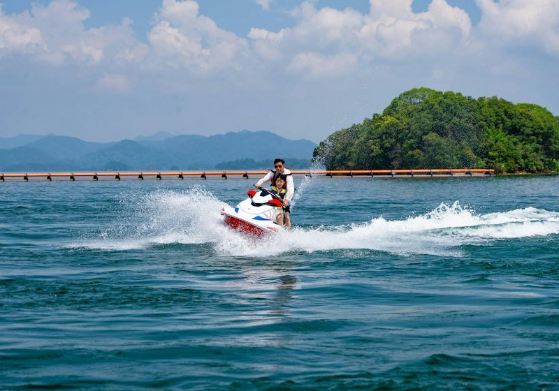 Enjoy Water Sports Activities in Hanuwantiya Island Ex – Indore